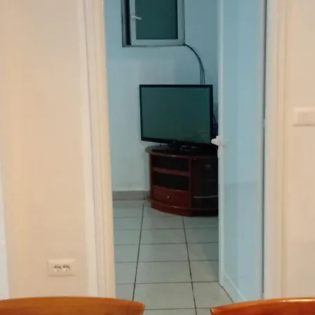 Xhaferaj By Apartament