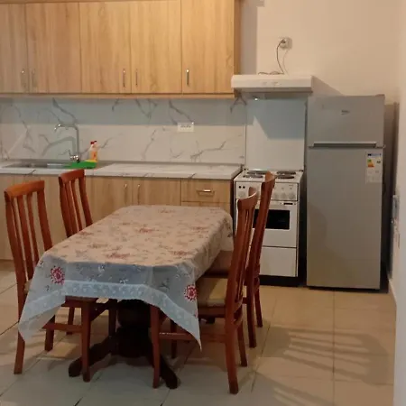 Xhaferaj By Apartament